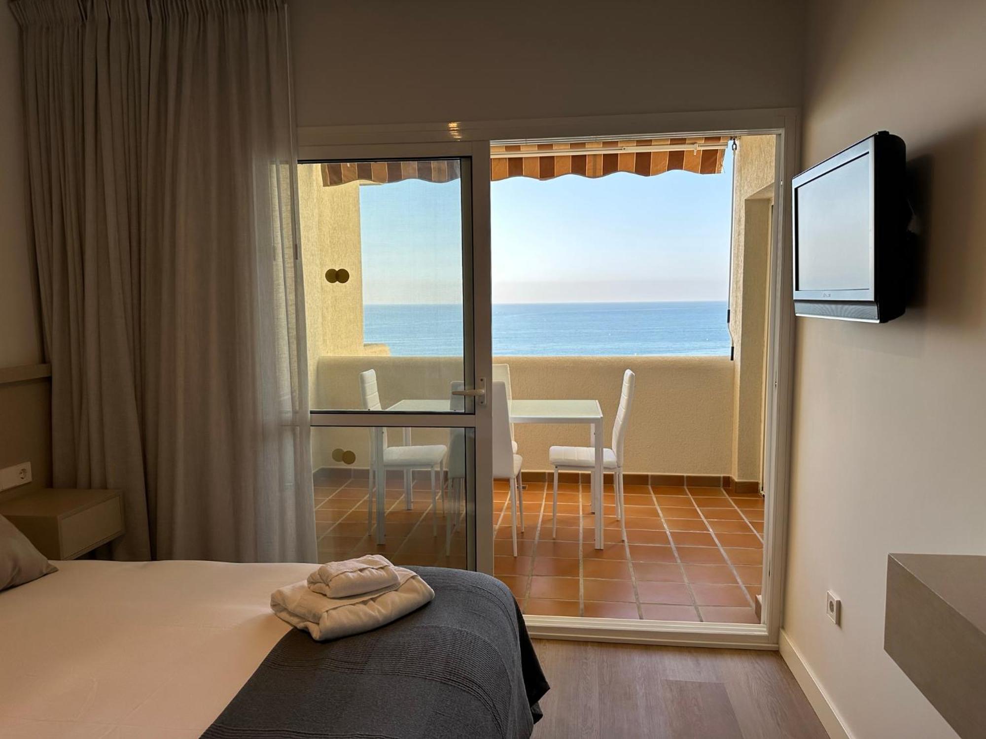 Luxury Frontal Al Mar Benalbeach Benalmádena Kültér fotó
