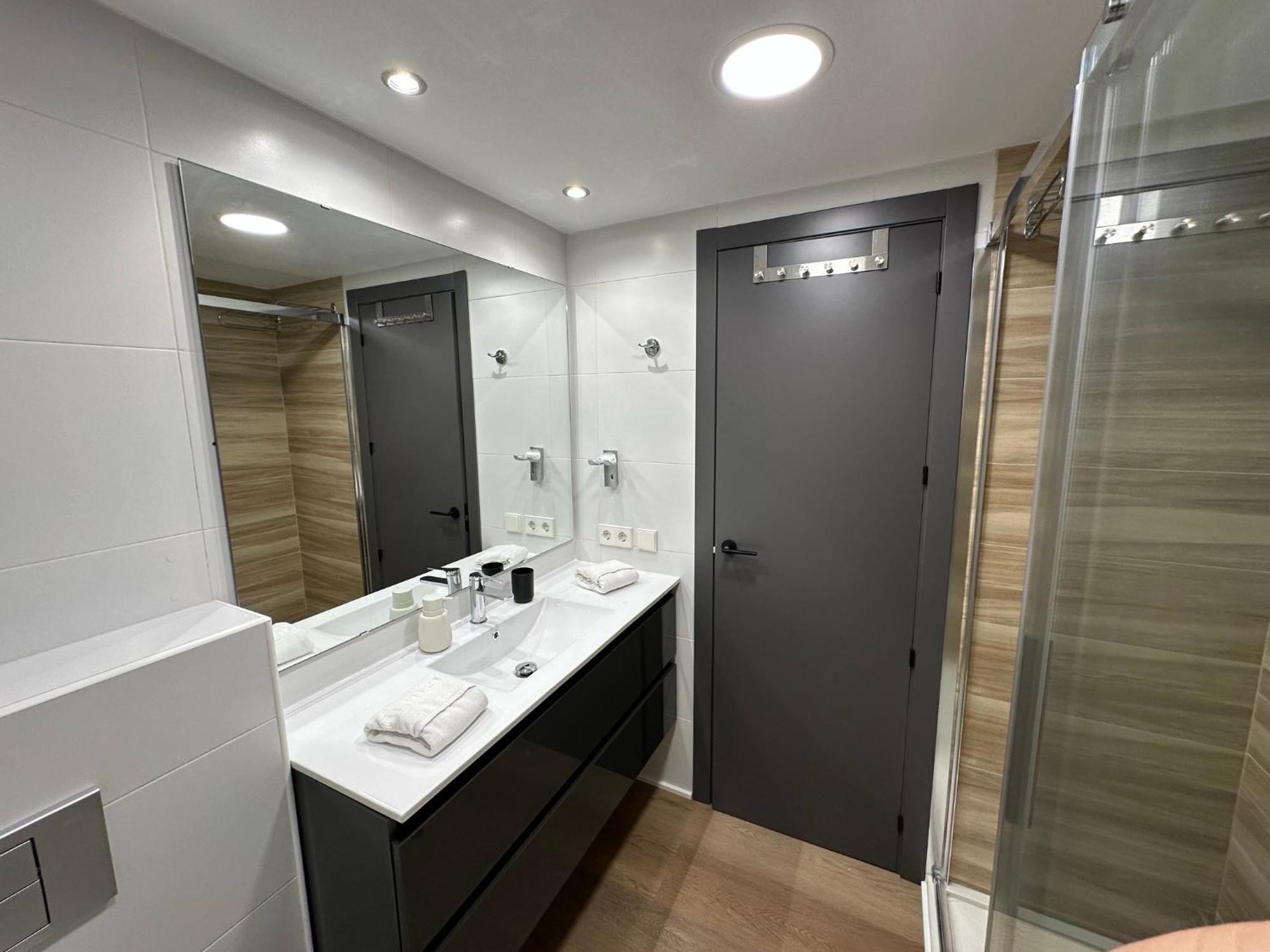 Luxury Frontal Al Mar Benalbeach Benalmádena Kültér fotó