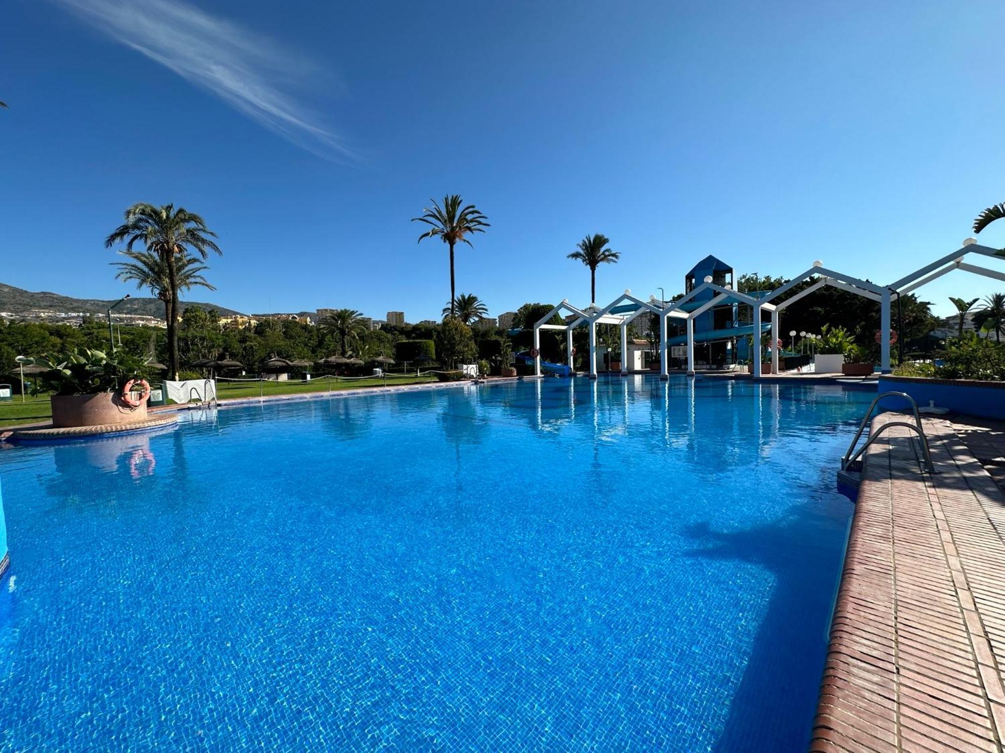 Luxury Frontal Al Mar Benalbeach Benalmádena Kültér fotó